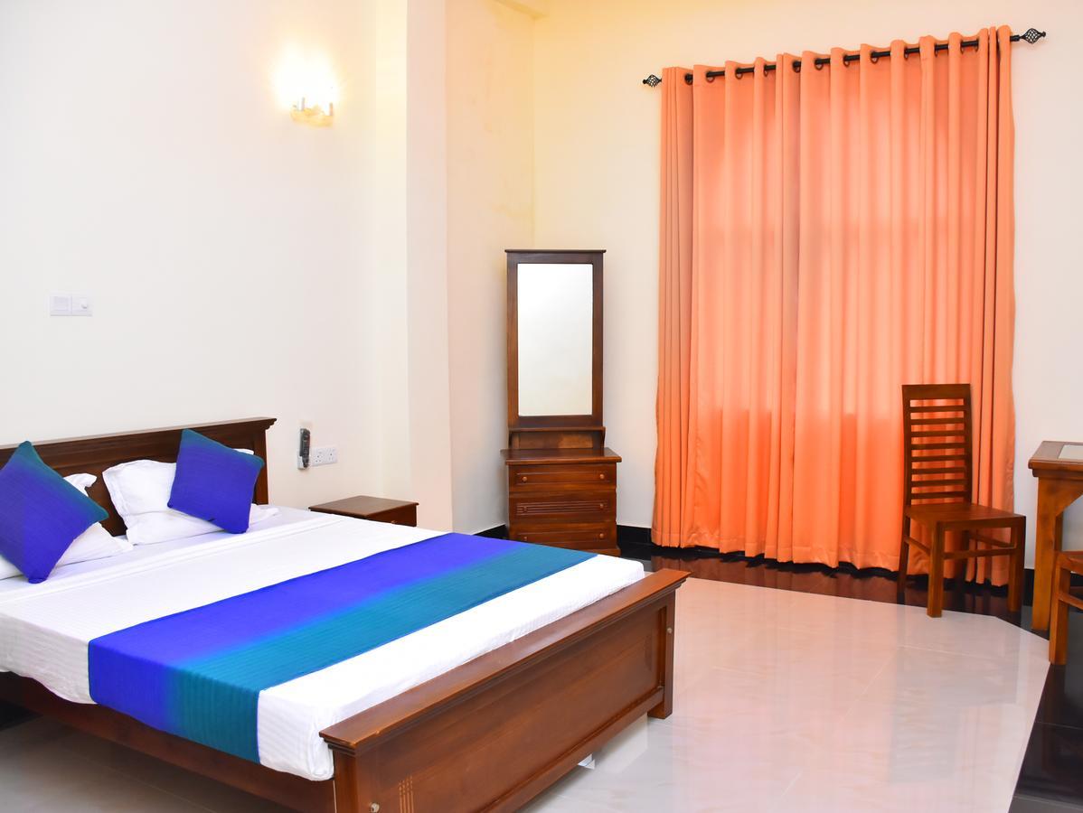 Capitalcity Hotel Badulla Buitenkant foto