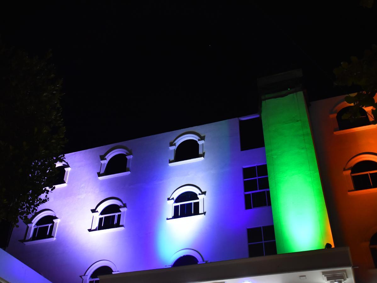 Capitalcity Hotel Badulla Buitenkant foto