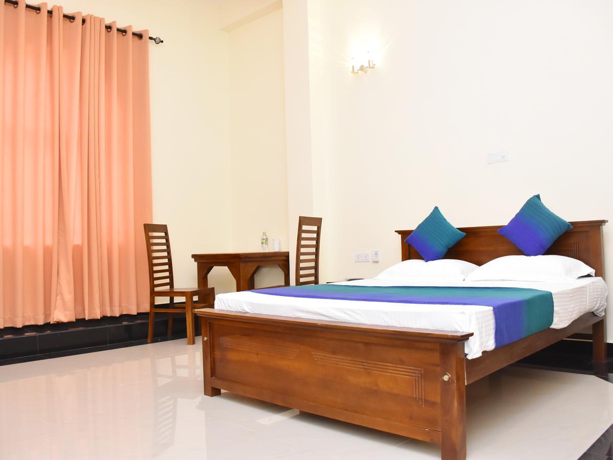 Capitalcity Hotel Badulla Buitenkant foto