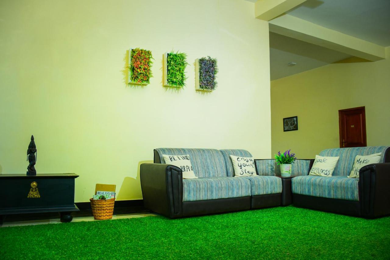 Capitalcity Hotel Badulla Buitenkant foto