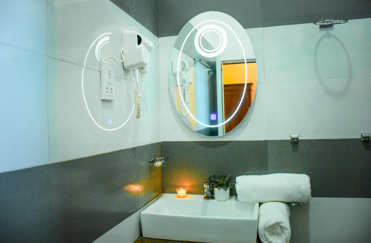 Capitalcity Hotel Badulla Buitenkant foto