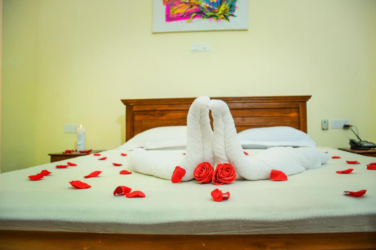 Capitalcity Hotel Badulla Buitenkant foto